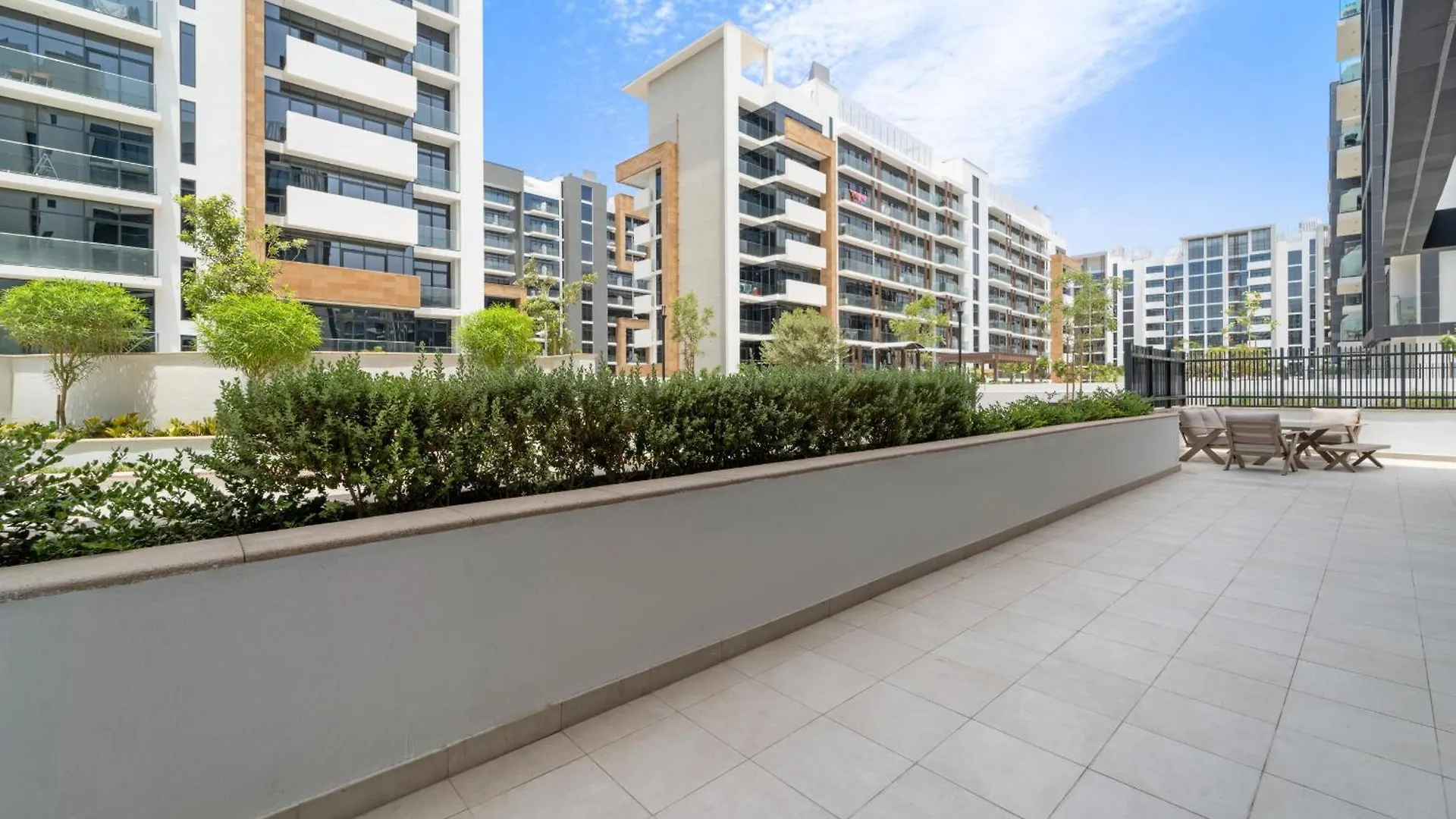 Apartment Vayk - Modern 3 Bd With A Spacious Terrace Dubai